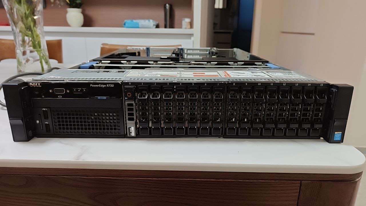 Dell R730